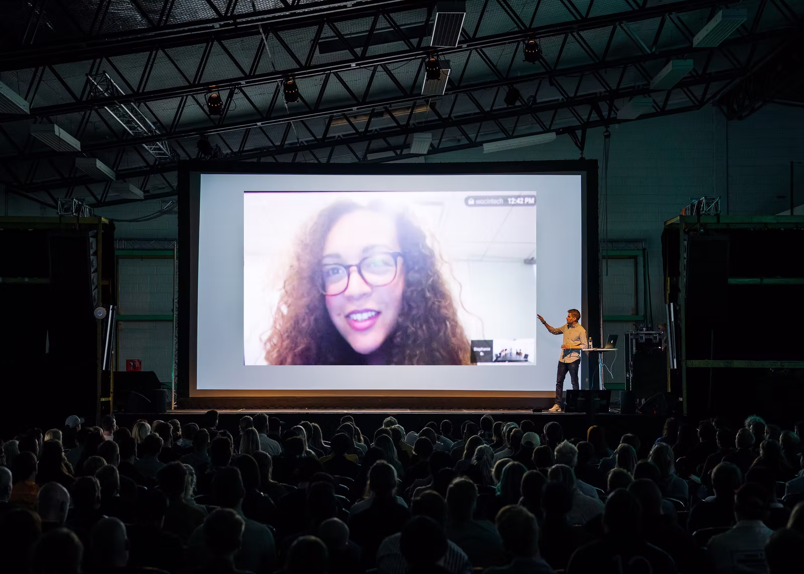 Connect & Pitch to Enterprises and investors via video calls!